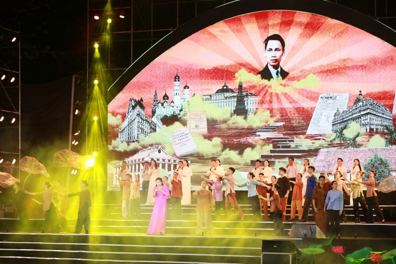 Lễ hội Làng Sen năm 2024: Nhiều hoạt động sôi nổi, ý nghĩa