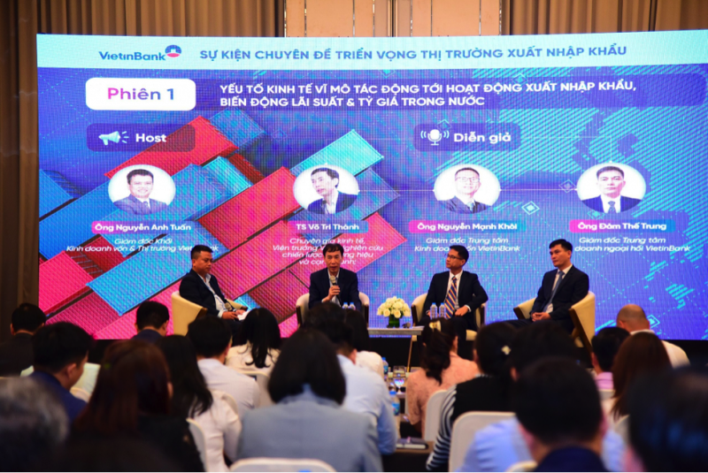 Sự kiện chuyên đề Triển vọng Xuất nhập khẩu 2024 quy tụ nhiều lãnh đạo doanh nghiệp xuất nhập khẩu tham dự