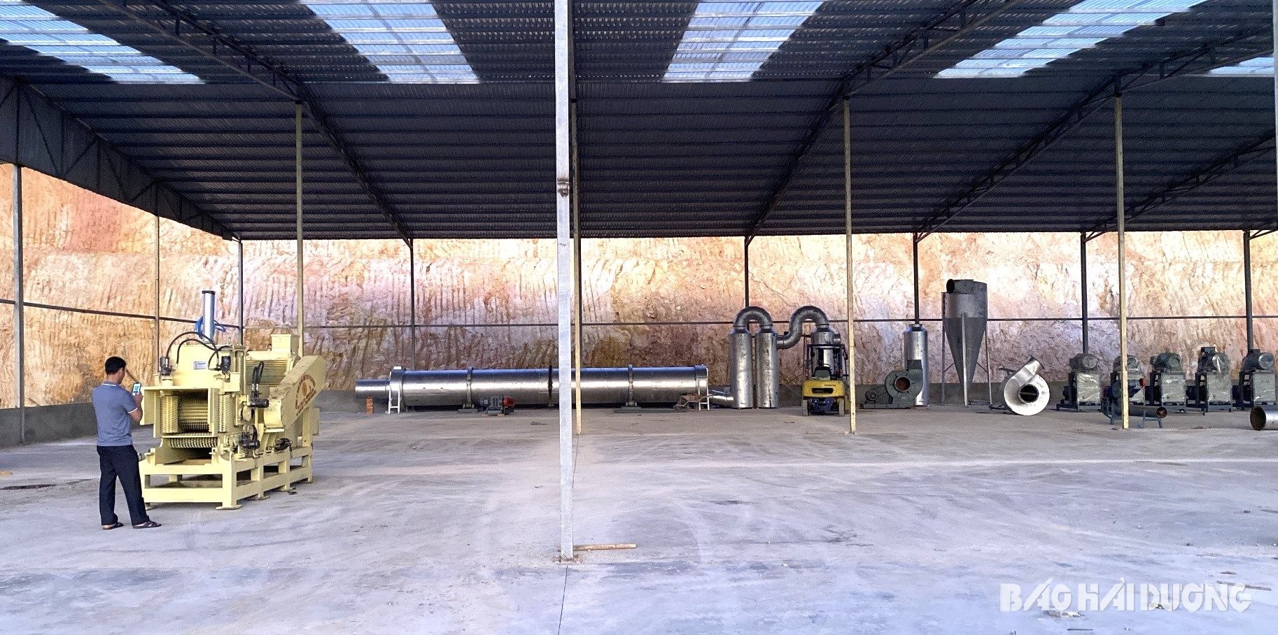 Công ty CP Phát triển Hải Dương-Hủa Phăn chạy thử thành công nhà máy sản xuất than gỗ sinh khối tại Lào
