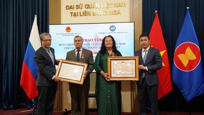 Ghi nhận nỗ lực thúc đẩy tình đoàn kết, hữu nghị và hợp tác Việt Nam - Nga của các thành viên Hội hữu nghị Nga - Việt