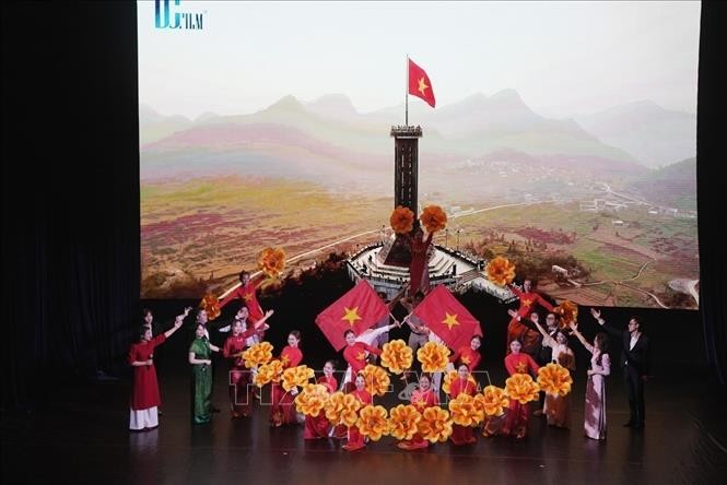Giới thiệu văn hóa, ẩm thực Việt tại đại học kinh tế danh giá của nước Nga