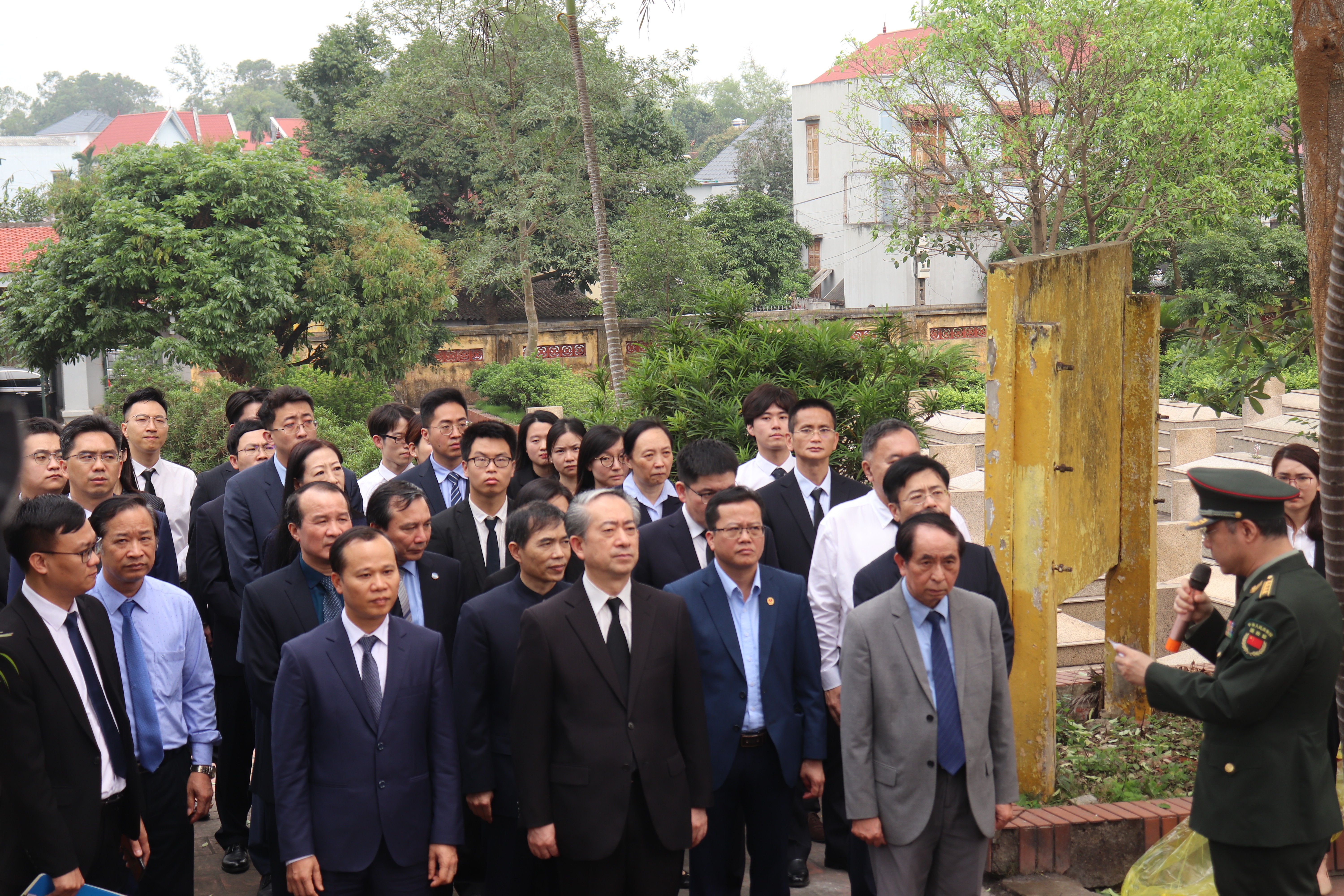 Chăm lo “giấc ngủ” các liệt sĩ Trung Quốc vì tình hữu nghị Việt - Trung