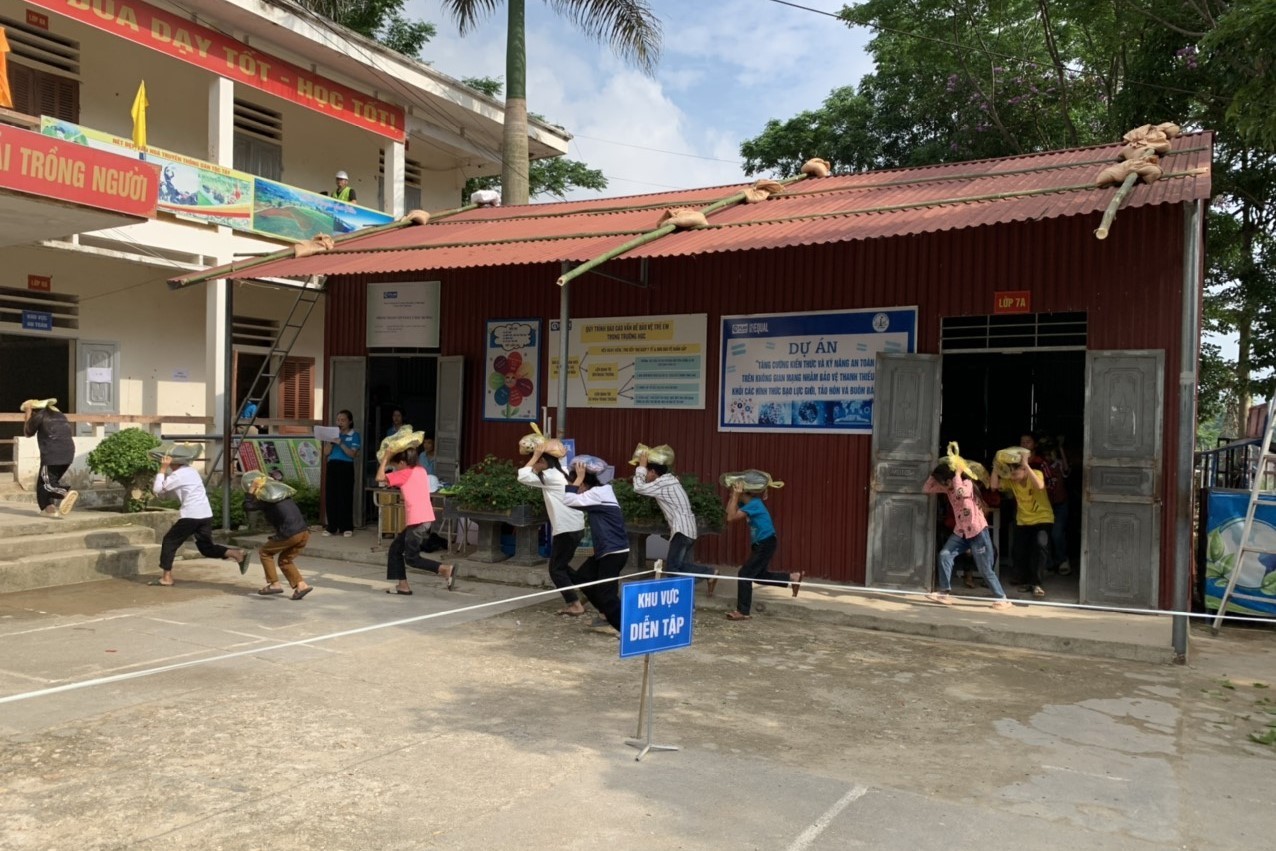 Plan International Việt Nam hỗ trợ trường học ở Hà Giang nâng cao năng lực ứng phó thiên tai