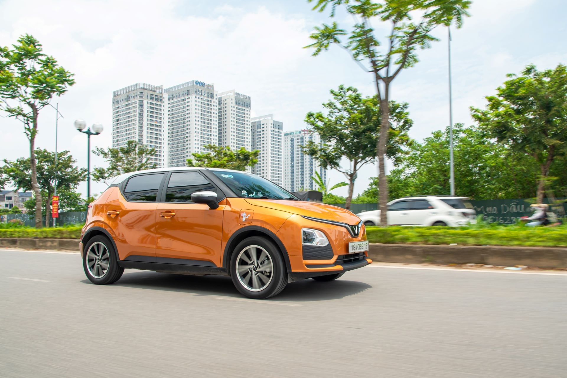 Ảnh 3: Chi phí bảo dưỡng của VF 5 Plus thậm chí rẻ hơn xe máy.