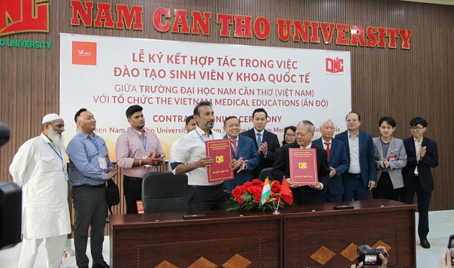 Cần Thơ - VMED (Ấn Độ) hợp tác đào tạo sinh viên y khoa quốc tế