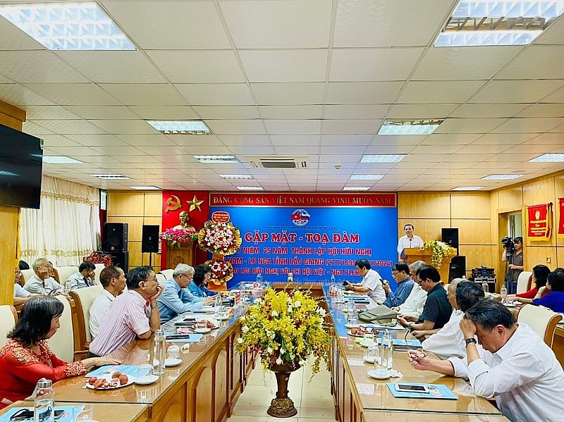 Hội hữu nghị Việt Nam - Liên bang Nga tỉnh Bắc Giang kỷ niệm 25 năm thành lập