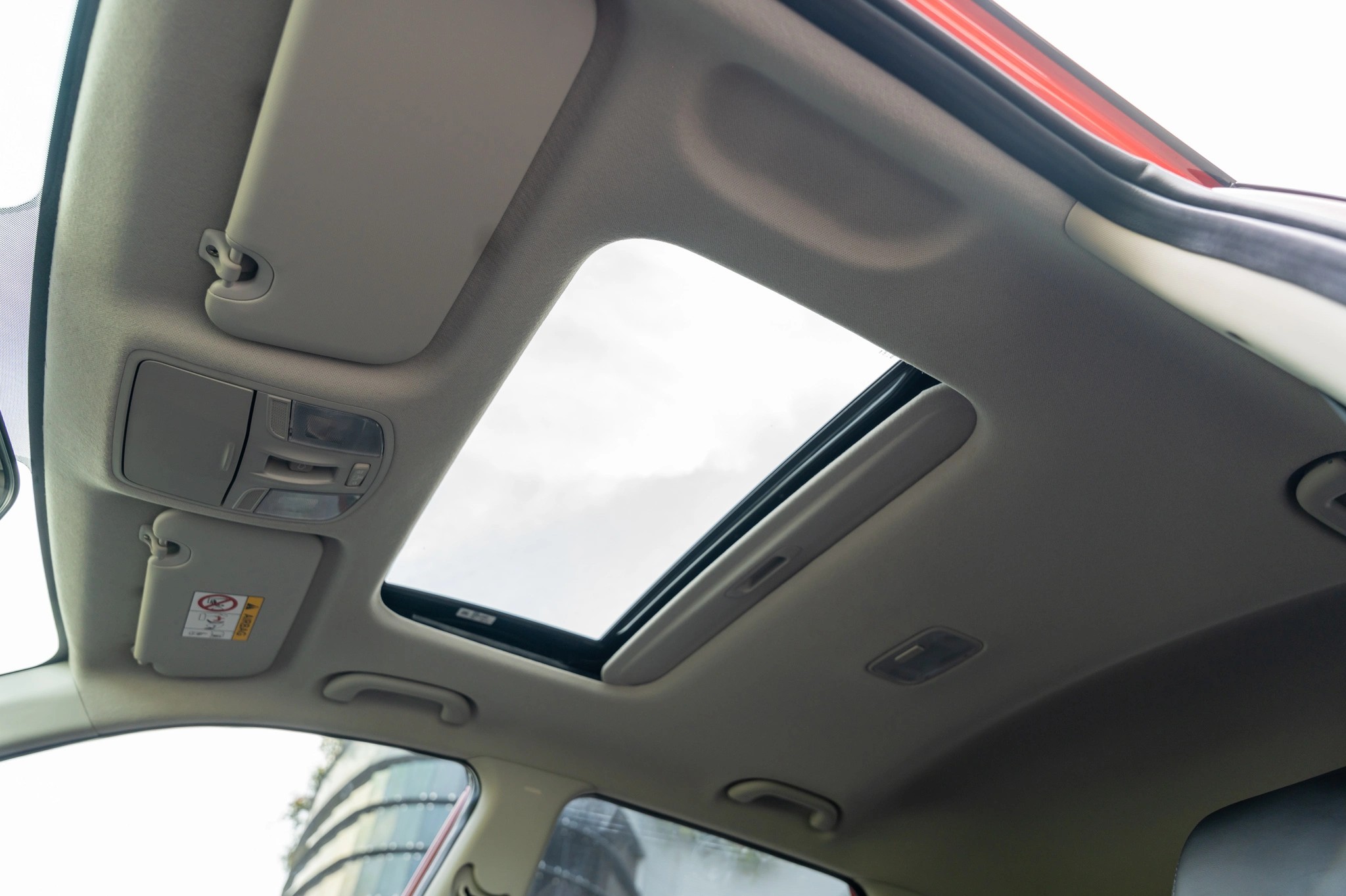 Cận cảnh Kia Sonet 2024 vừa ra mắt tại Việt Nam