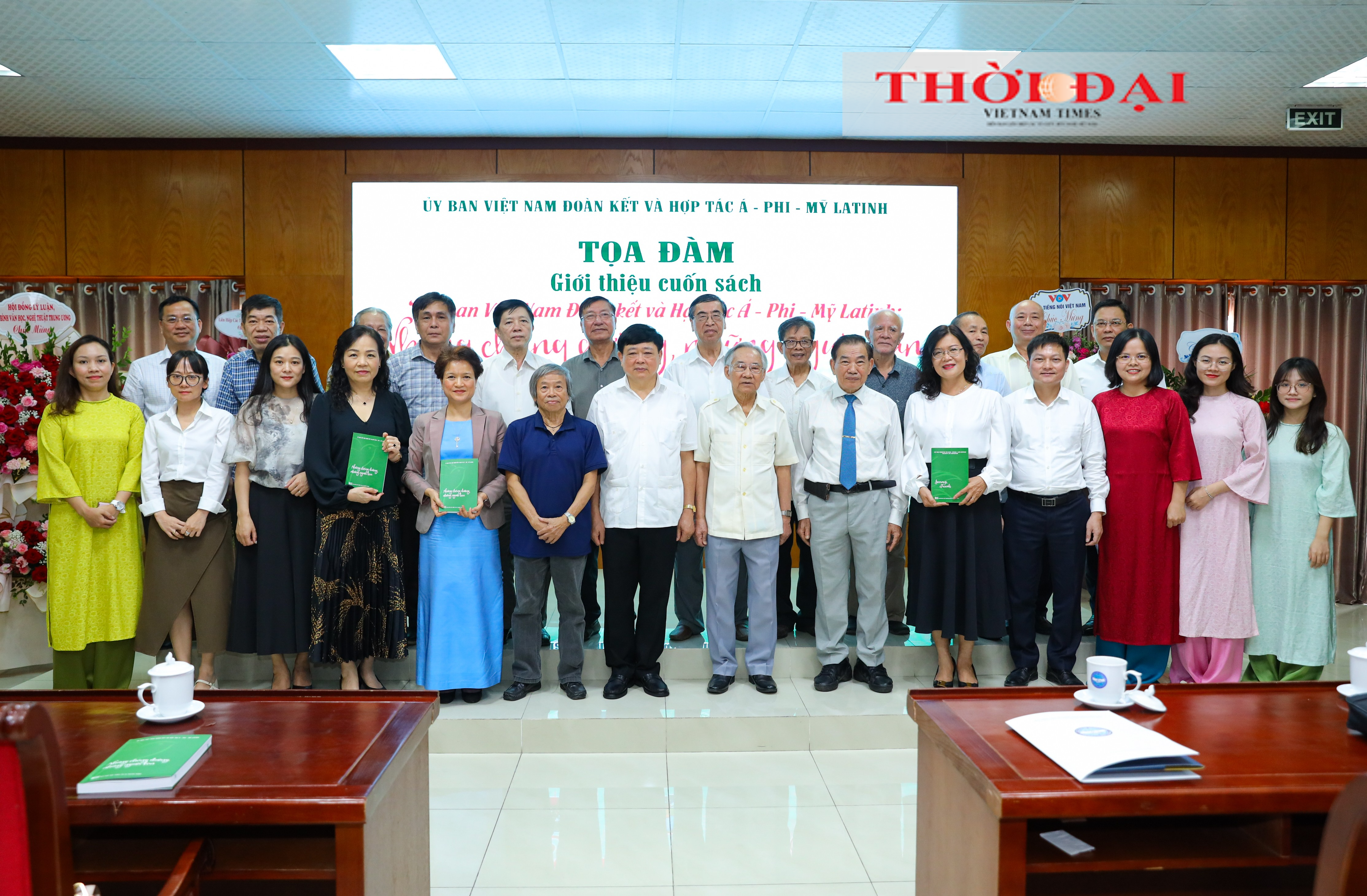 Ra mắt sách “Ủy ban Việt Nam Đoàn kết và Hợp tác Á-Phi-Mỹ Latinh: Những chặng đường, những người bạn”