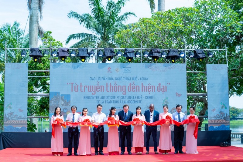 Giới thiệu cơ hội du lịch, đầu tư tại Việt Nam đến với nước bạn