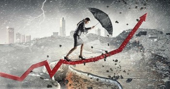 tranh mua duoi cac co phieu tang qua nong