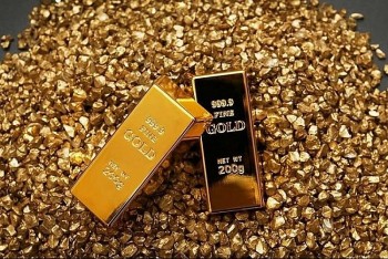 Giá vàng thế giới bất ngờ quay đầu 