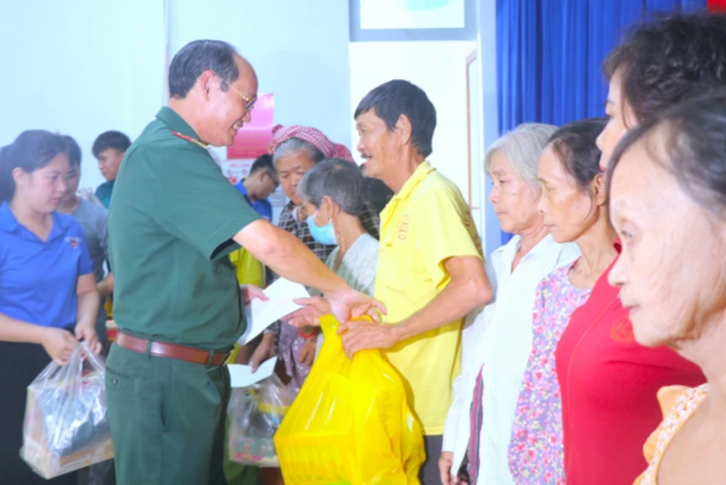 Tình cảm đặc biệt của người dân biên giới Việt Nam - Campuchia