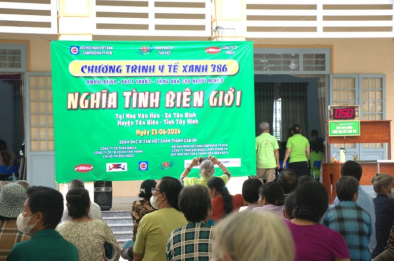 Tình cảm đặc biệt của người dân biên giới Việt Nam - Campuchia