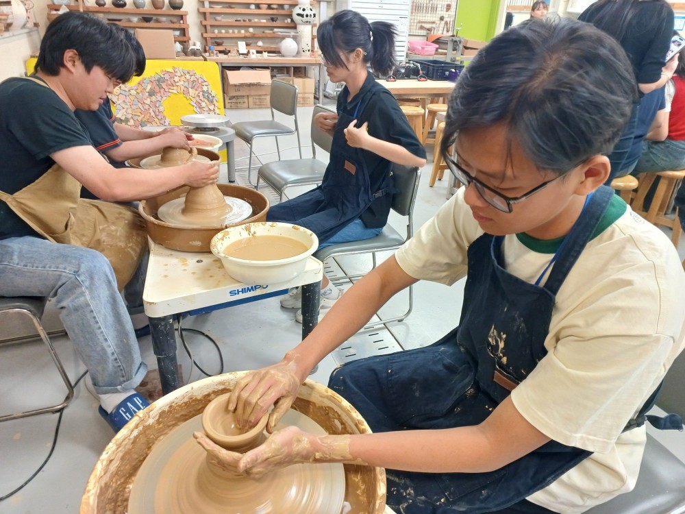Chương trình giao lưu giúp các em thanh niên, học sinh học tập, rèn luyện nhiều kỹ năng, tăng cường thêm vốn kiến thức xã hội và kinh nghiệm.