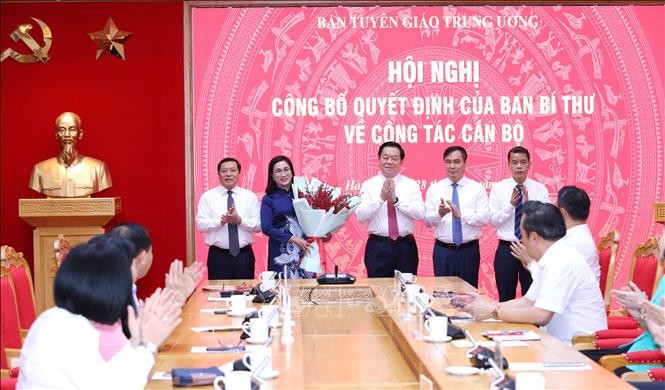 Vụ trưởng Vụ Tuyên truyền Đinh Thị Mai giữ chức Phó Trưởng ban Tuyên giáo Trung ương