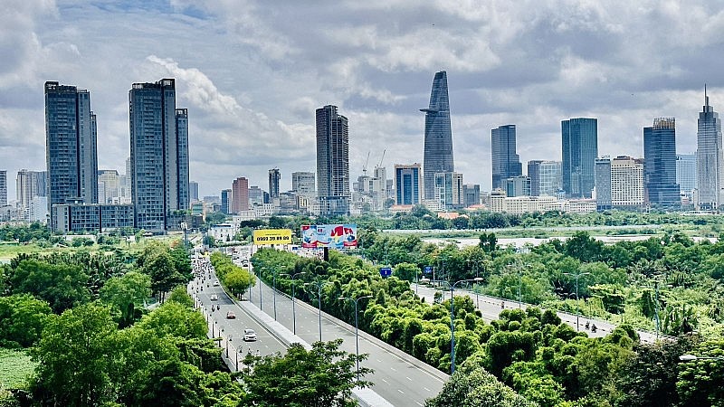 Tín dụng bất động sản vẫn tăng trưởng