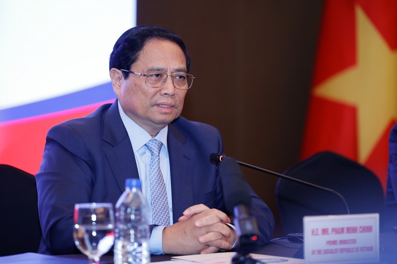 Cuộc gặp xúc động của Thủ tướng Phạm Minh Chính với những người bạn Hàn Quốc