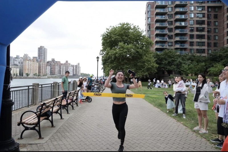 Gần 300 người tham gia giải chạy ASEAN Fun Run tại New York