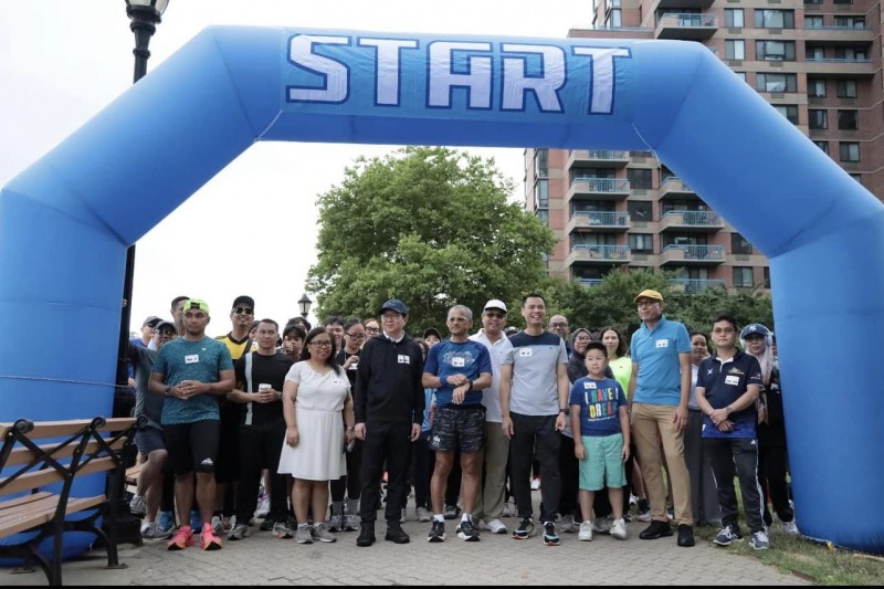 Gần 300 người tham gia giải chạy ASEAN Fun Run tại New York