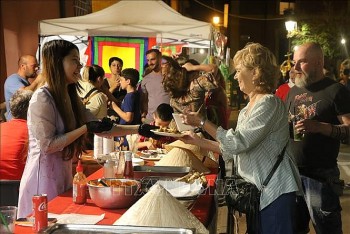Sâu đậm ấn tượng Việt Nam tại Lễ hội văn hóa dân tộc Bagnara ở Italy