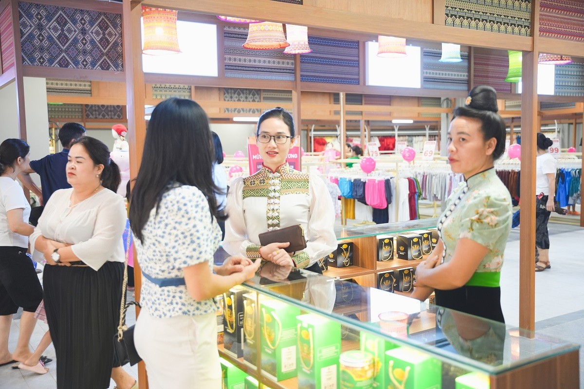 Vincom Plaza Điện Biên Phủ kiến tạo dấu ấn tiên phong nơi mảnh đất lịch sử