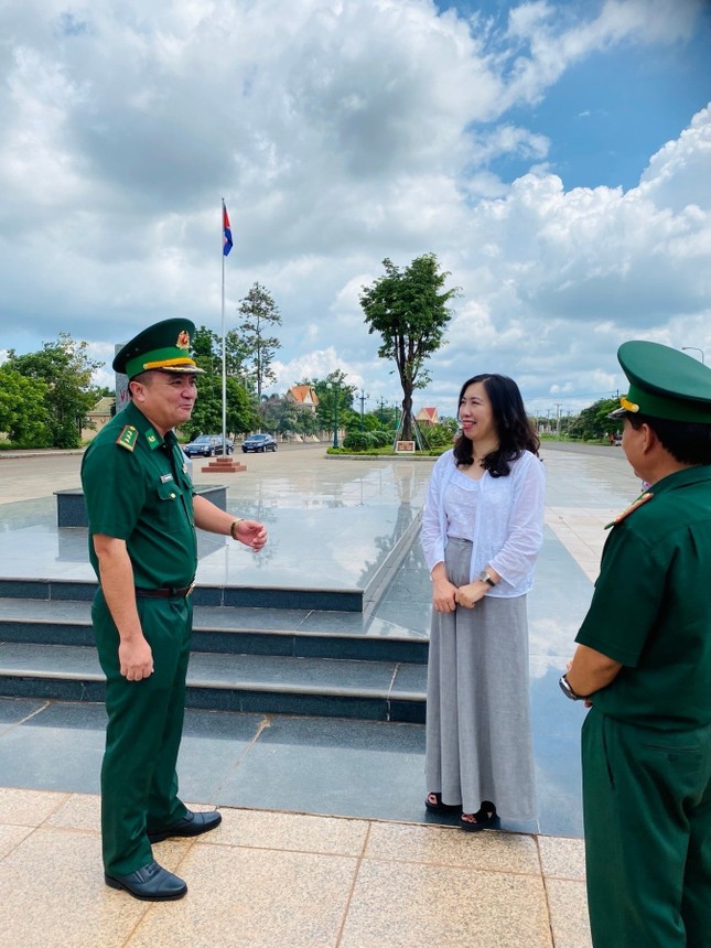 Đẩy mạnh c&ocirc;ng t&aacute;c đối ngoại, c&ocirc;ng t&aacute;c người Việt Nam ở nước ngo&agrave;i v&agrave; thu h&uacute;t nguồn lực kiều b&agrave;o tại tỉnh B&igrave;nh Phước ảnh 1