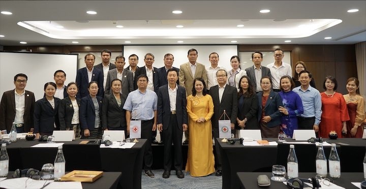 Việt Nam – Lào: chia sẻ kinh nghiệm trong công tác nhân đạo Việt Nam – Lào: chia sẻ kinh nghiệm trong công tác nhân đạo