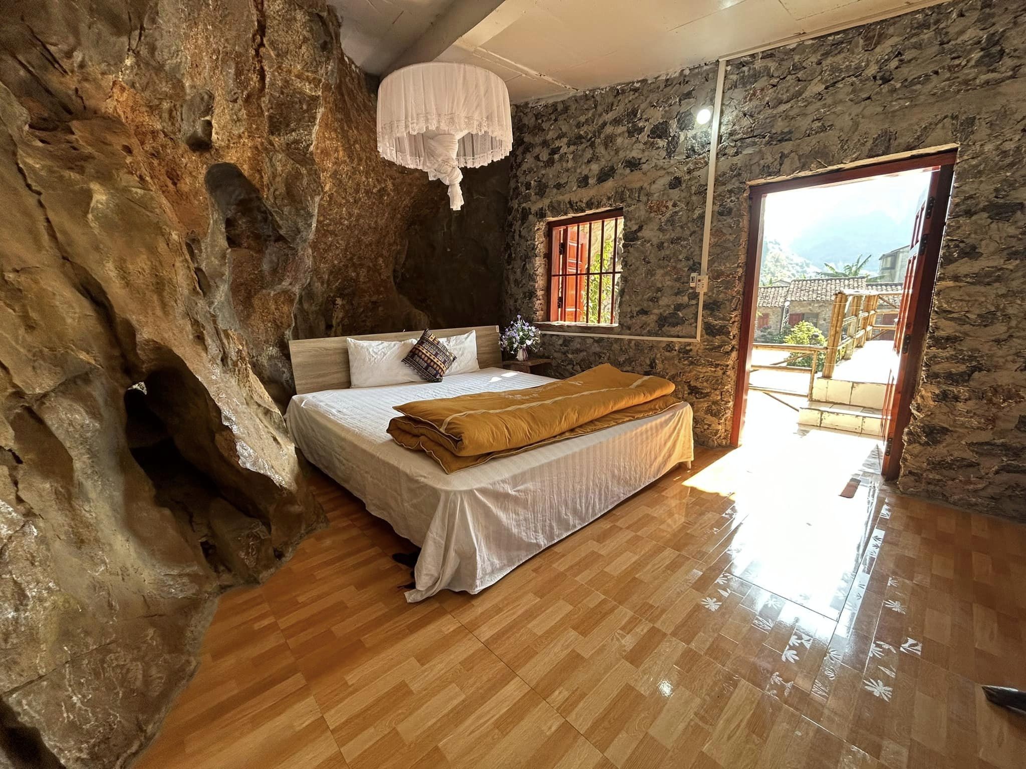 Phòng hang động của homestay Yến Nhi 