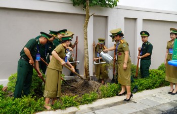 Sôi nổi các hoạt động giao lưu giữa sĩ quan trẻ hai nước Việt - Lào