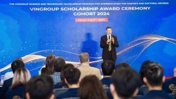 Vingroup trao hơn 640 tỷ đồng Học bổng Khoa học Công nghệ trong 6 năm