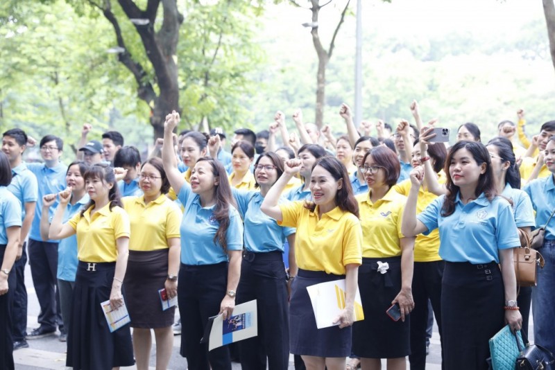 Hà Nội: Ra quân tuyên truyền, vận động tham gia BHXH tự nguyện, BHYT hộ gia đình
