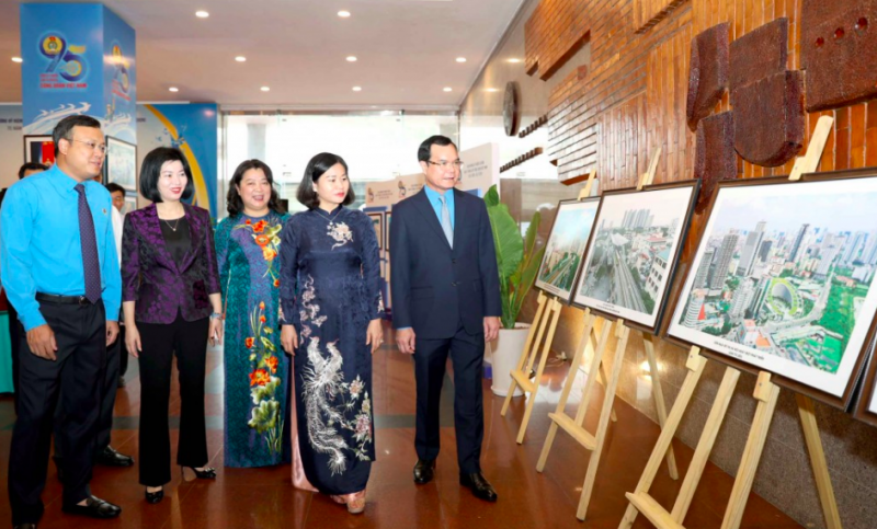 Sôi động nhiều hoạt động kỷ niệm 95 năm ngày thành lập Công đoàn Việt Nam