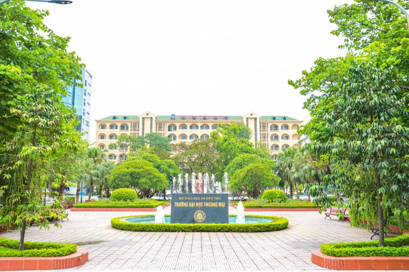 Điểm sàn xét tuyển Đại học Thương mại 2024
