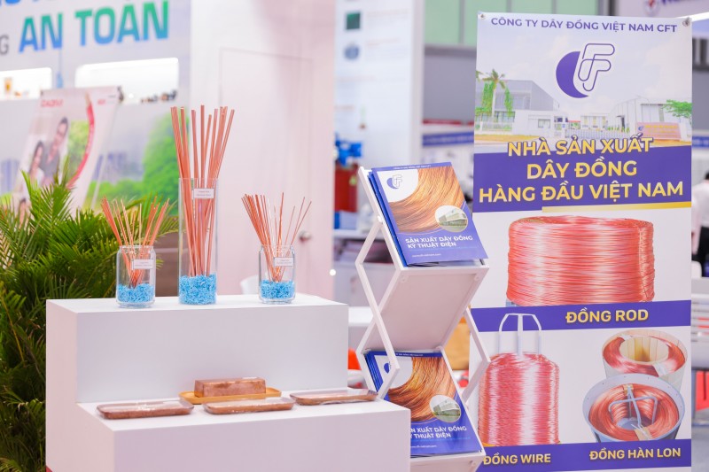 Công ty Dây đồng Việt Nam CFT là đơn vị sản xuất dây đồng hàng đầu Việt Nam và là một trong những nhà cung cấp dây đồng kỹ thuật điện lớn nhất Đông Nam Á.