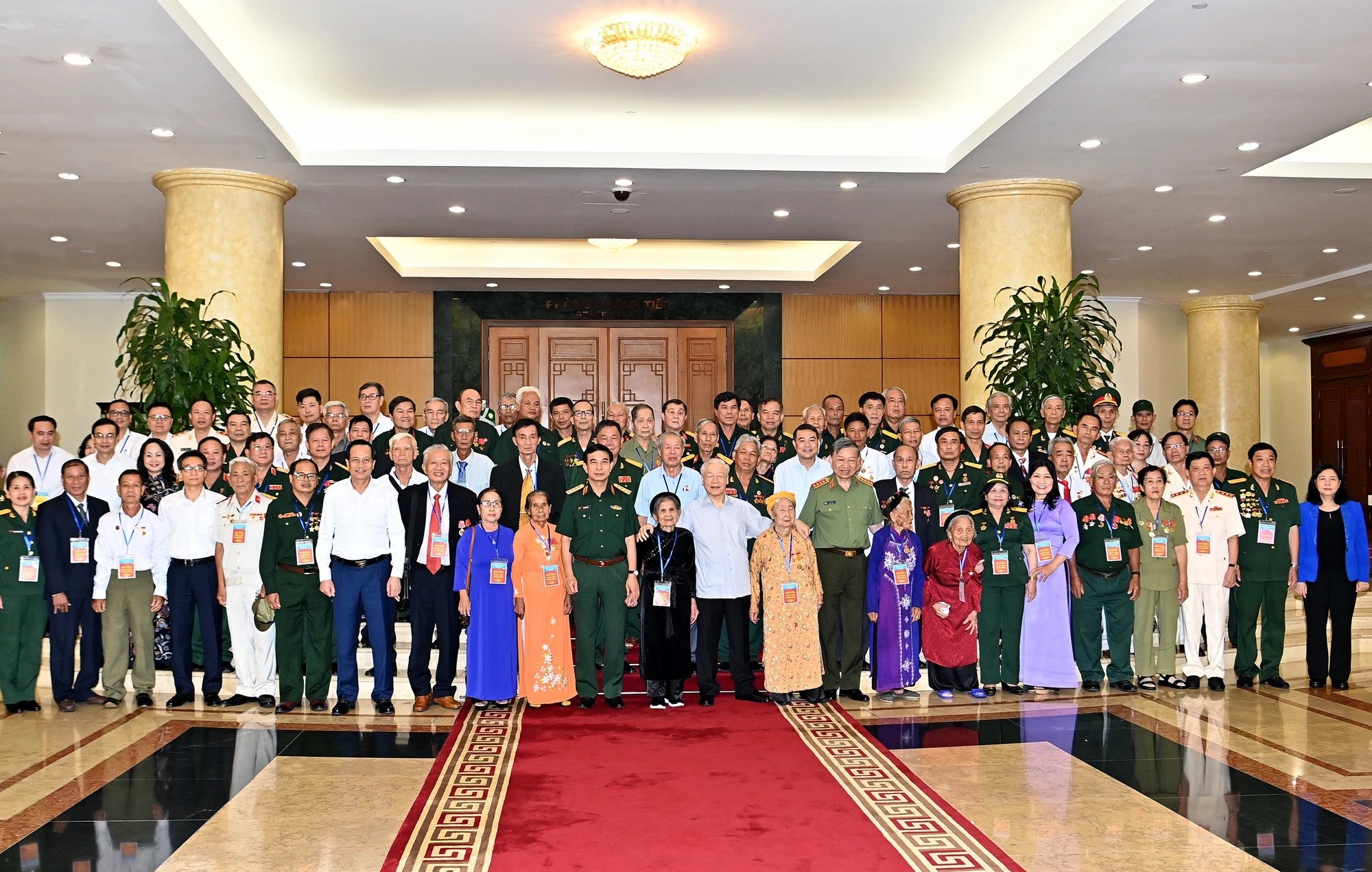 Tổng Bí thư Nguyễn Phú Trọng - Nhà Lãnh đạo lỗi lạc, trọn đời vì nước, vì dân