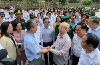 dai su trung quoc tai viet nam hung ba tong bi thu nguyen phu trong co cong lao to lon cho tinh huu nghi viet nam trung quoc