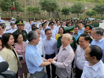 Đại sứ Trung Quốc tại Việt Nam Hùng Ba: Tổng Bí thư Nguyễn Phú Trọng có công lao to lớn cho tình hữu nghị Việt Nam – Trung Quốc