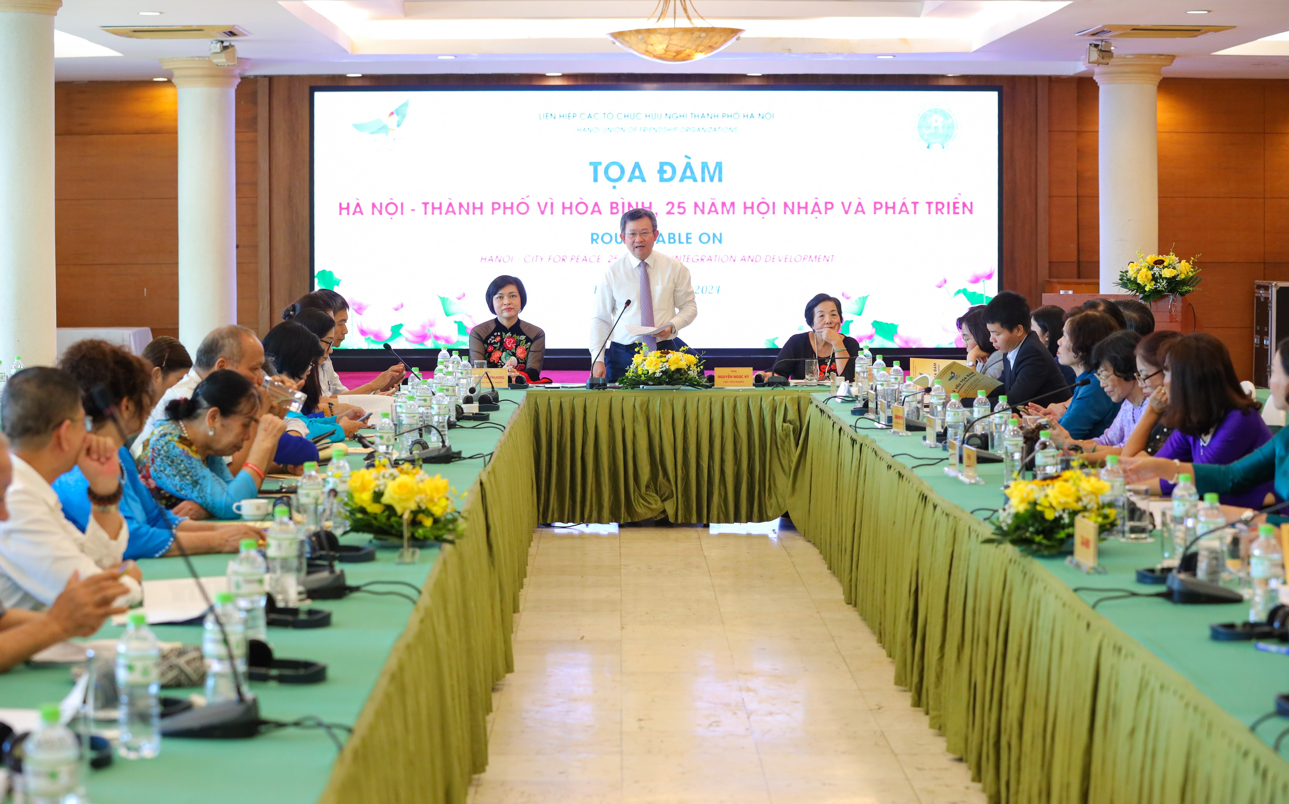 Hà Nội truyền cảm hứng cho các thành phố khác trên thế giới theo đuổi con đường hòa bình và phát triển