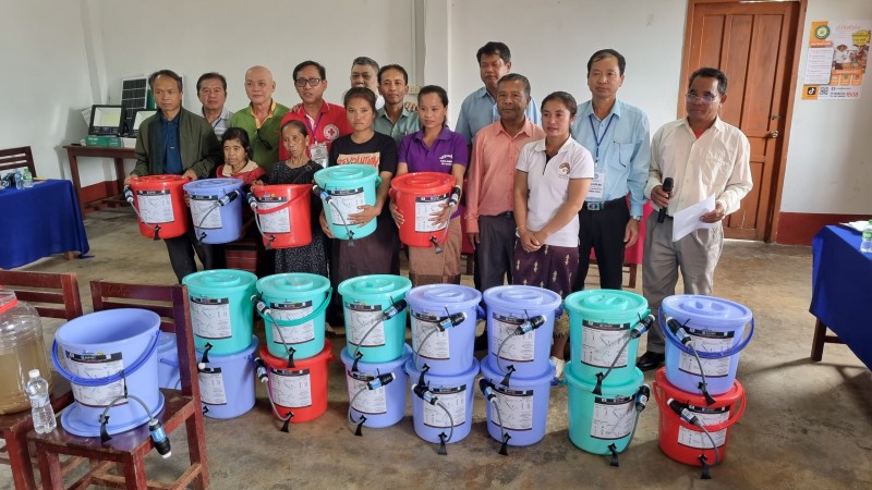 Liên hiệp các tổ chức hữu nghị tỉnh Quảng Nam tài trợ hơn 800 triệu đồng khám chữa bệnh và tặng quà cho nhân dân tỉnh Sekoong, Lào Liên hiệp các tổ chức hữu nghị tỉnh Quảng Nam tài trợ hơn 800 triệu đồng khám chữa bệnh và tặng quà cho nhân dân tỉnh Sekoong, Lào