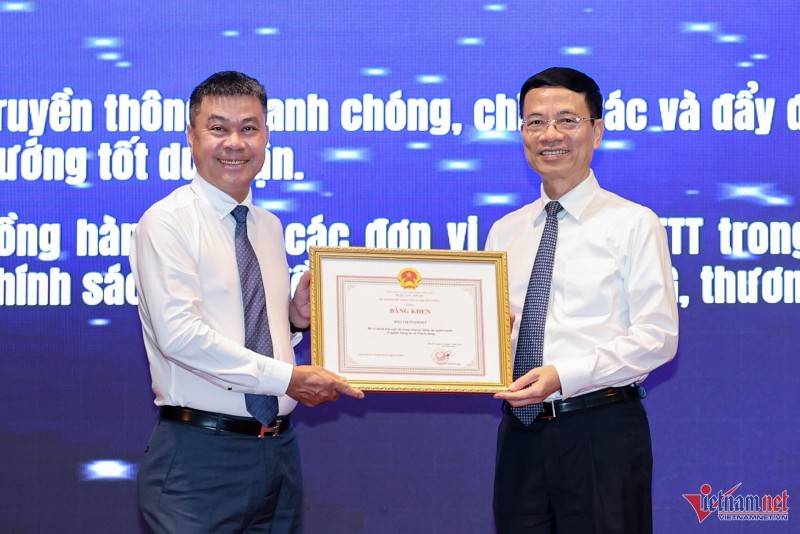 Chuyển đổi số muốn thành công, người đứng đầu phải muốn thay đổi