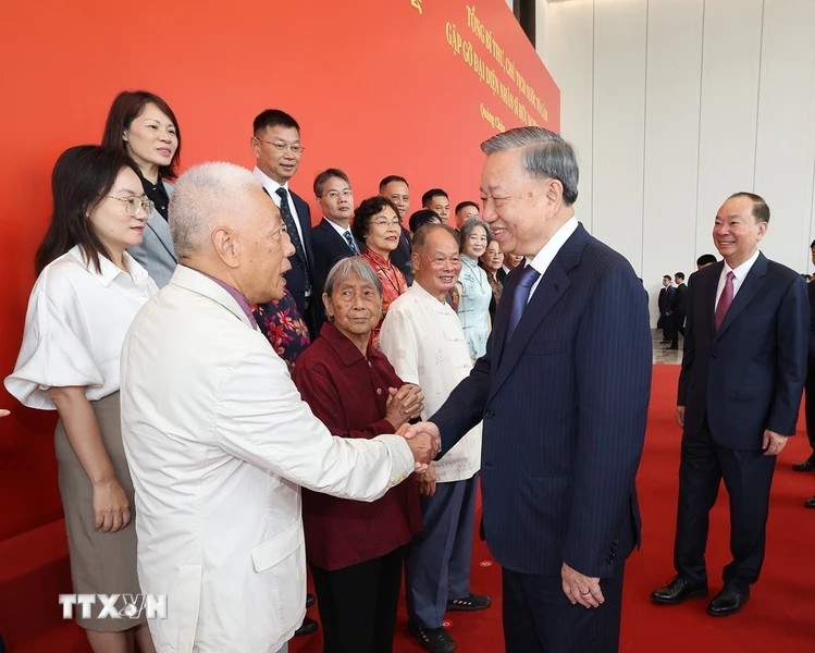 Tổng Bí thư, Chủ tịch nước Tô Lâm gặp gỡ đại diện nhân sỹ hữu nghị Trung Quốc