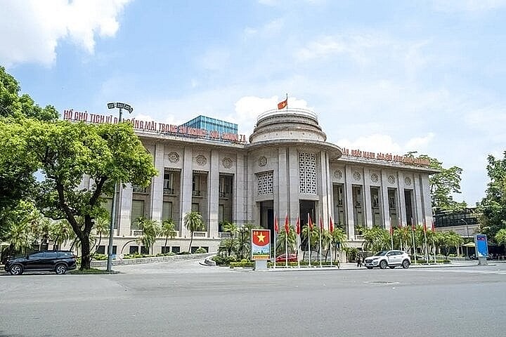Ngân hàng Nhà nước trở lại bơm ròng sau 2 tháng