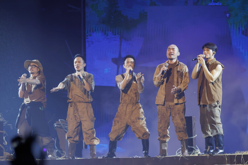 Lời bài hát (Lyrics) 