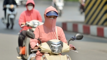 thoi tiet hom nay 298 bac bo va trung bo nang nong tren dien rong