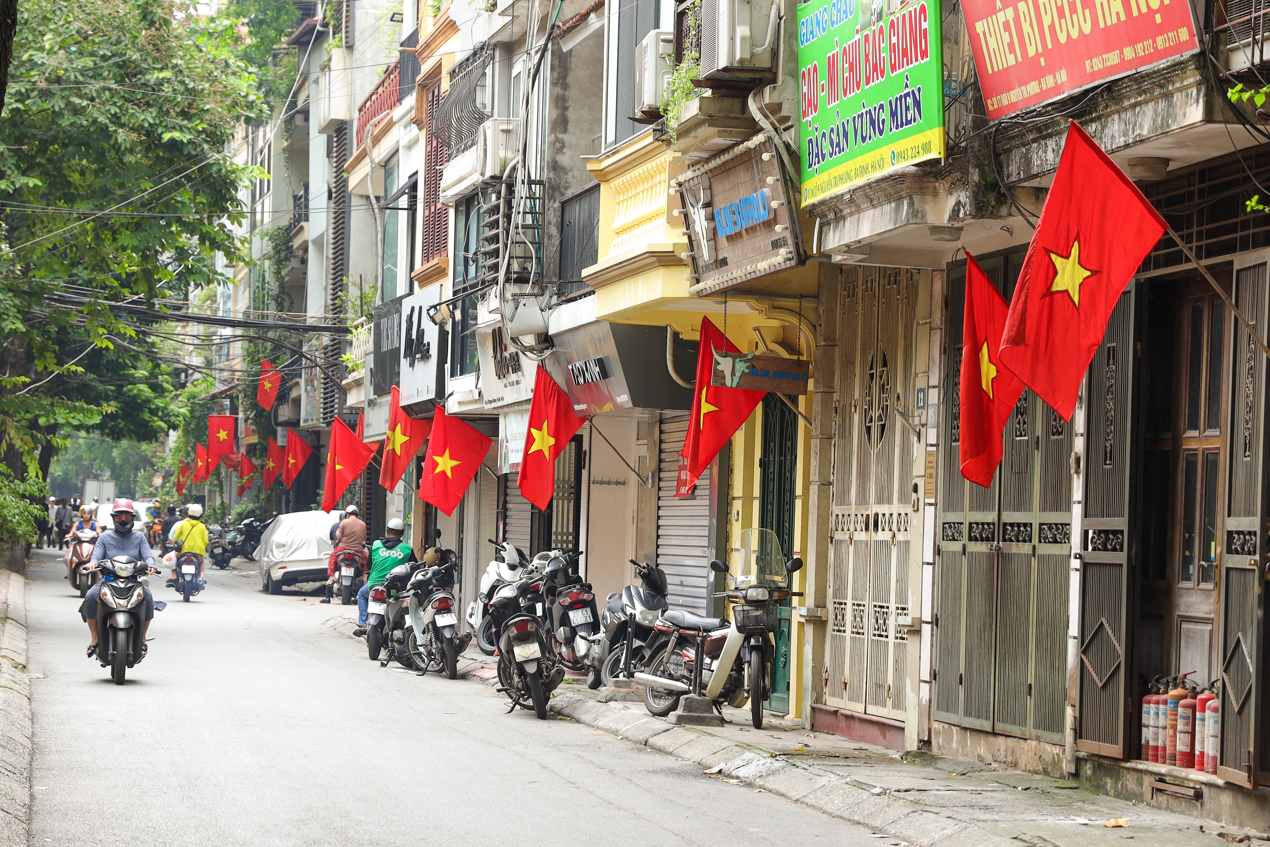 Hà Nội rực rỡ cờ hoa mừng Quốc khánh Hà Nội rực rỡ cờ hoa mừng Quốc khánh