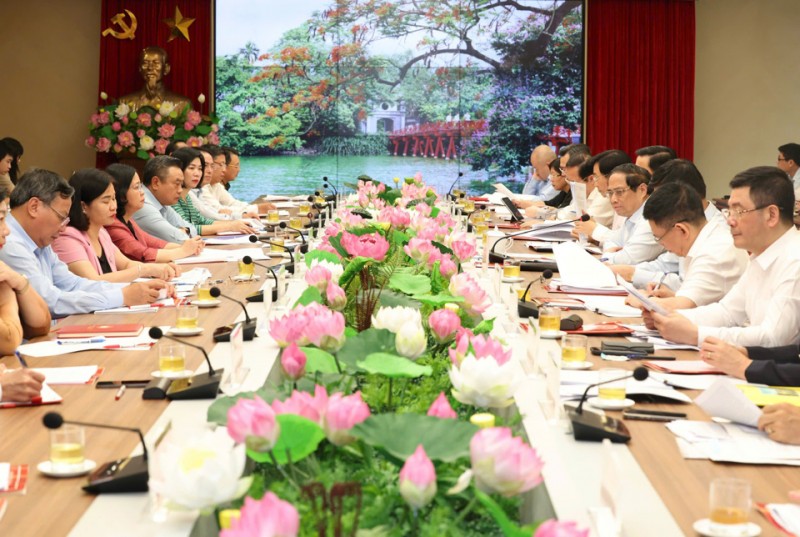 Các đại biểu tham dự hội nghị. (Ảnh: T.L).