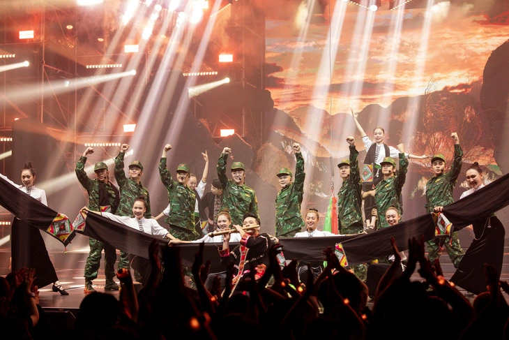 Lời bài hát (lyrics) "Chiếc khăn Piêu" phiên bản Anh trai vượt ngàn chông gai - Nhà cá lớn
