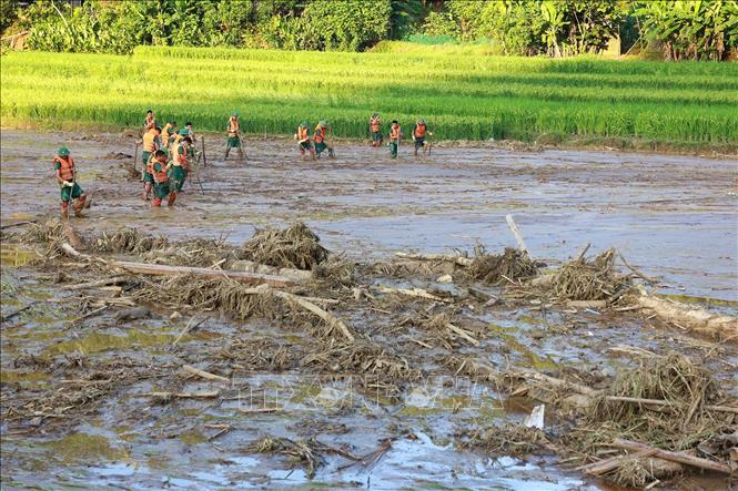 Thủ tướng Phạm Minh Chính: Đặt sức khỏe, tính mạng của người dân lên trên hết, trước hết Chú thích ảnh