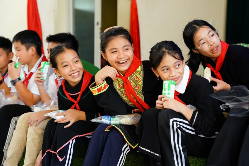 Mang trung thu ấm áp đến trẻ em mọi miền Mang trung thu ấm áp đến trẻ em mọi miền