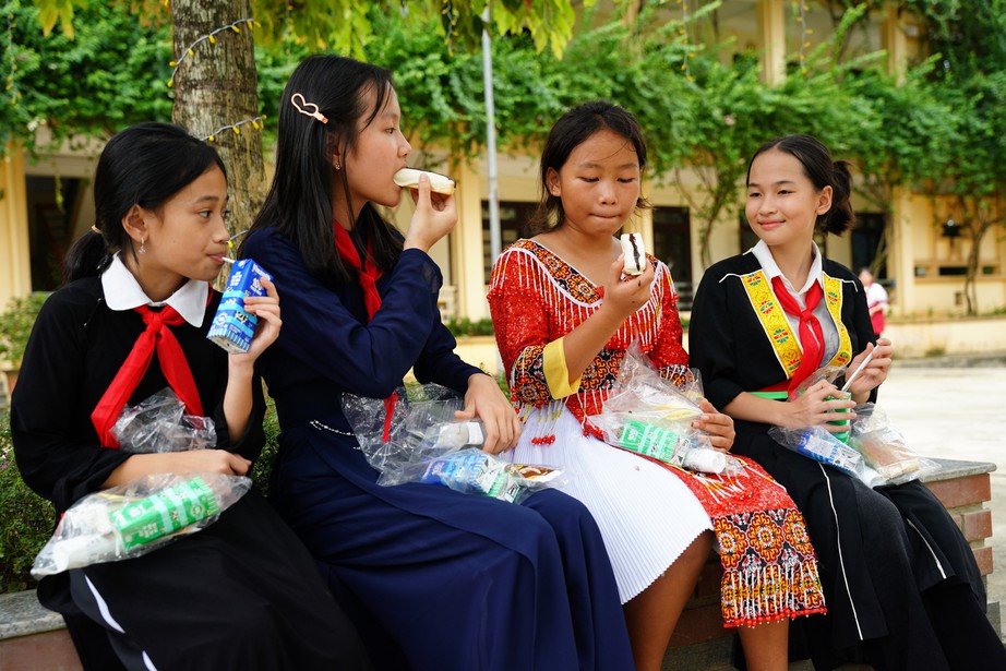 Mang trung thu ấm áp đến trẻ em mọi miền Mang trung thu ấm áp đến trẻ em mọi miền